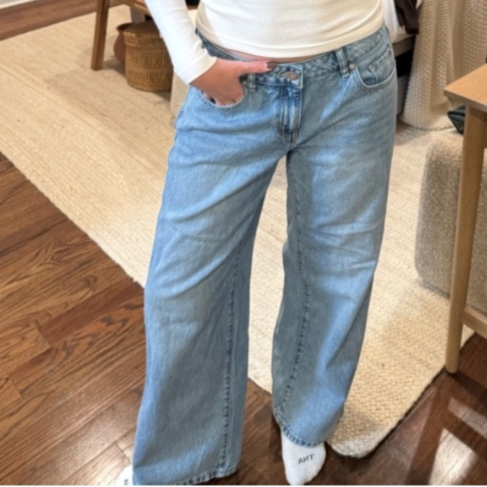 Sincerely Jules Low Rise Baggy Jeans Flare Wide Leg Light Wash US 26